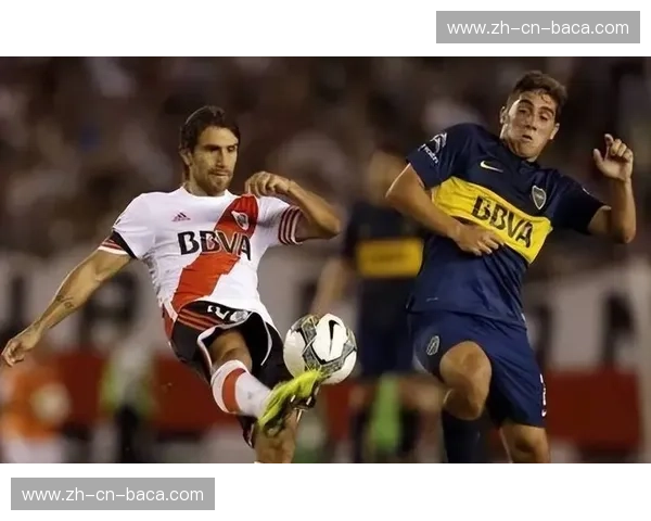 绿茵狂欢：当米内罗竞技遇上累西腓体育，一场南美足球的灵魂洗礼